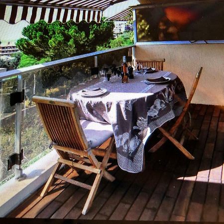Tres Bel Appartement Vue Mer A Ніцца Екстер'єр фото